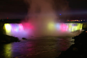 Day and Night Tour of Niagara Falls Day and Night Tour of Niagara Falls
