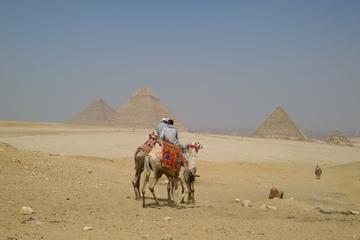Day Tour of Cairo Highlights and Giza Pyramids from Cairo