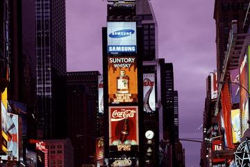Discovery Times Square Marvel Avengers Experience, Times Square Tour and Hard Rock Cafe Lunch