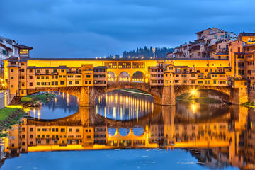 Evening Tour of Florence with Visit to Piazzale Michelangelo and Dinner