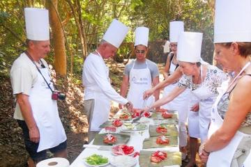 Experience Mayan Culture: Chichen Itza, Cooking Class and Maya Traditions