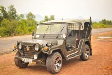 Full Day Private Tour and Transfer by Jeep from Hoi An to Hue