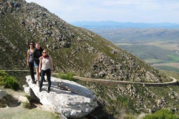 Full or Half-Day Swartberg Mountains Tour from Oudtshoorn Full or Half-Day Swartberg Mountains Tour from Oudtshoorn