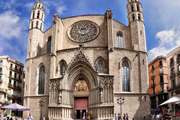Gay Friendly Old Town Walking Tour in Barcelona
