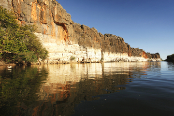 Geikie Gorge Aboriginal Heritage Tour with Fitzroy River Cruise from Broome