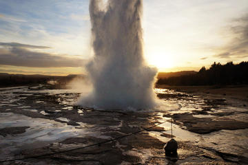 Golden Circle Day-Trip from Reykjavik including Gullfoss Falls, Geysir and Thingvellir National Park