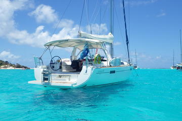 Grenada Private Full-Day Sailing Yacht Tour