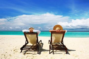 Grenada Shore Excursion: Shopping Sightseeing and Beach Tour