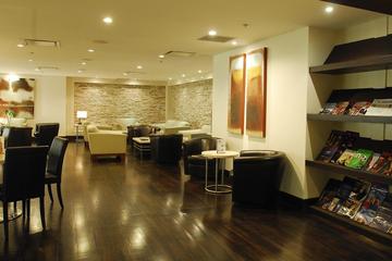 Guayaquil Airport VIP Lounge Access with Departure Transfer