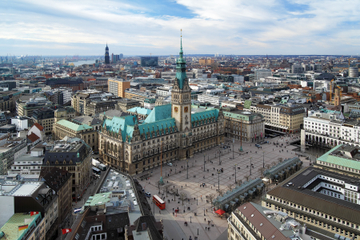 Hamburg Altstadt Walking Tour with German-Speaking Guide