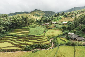 Hanoi 5-Day Hill Tribe Villages Tour to Ha Giang, Dong Van, Meo Vac and Lung Cu