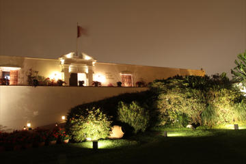 Huacas and Larco Museum Night Tour Including Dinner