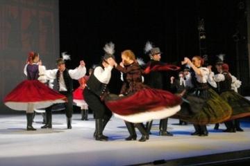 Hungarian Folk Performance in Budapest