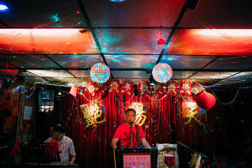 Kowloon Evening Walking Tour: Yau Ma Tei and Jordan
