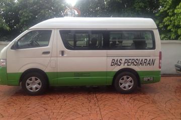 Kuala Lumpur Airport Transfer with Optional Putrajaya Visit