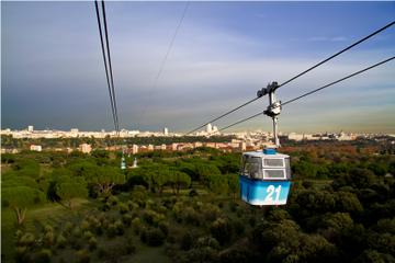 Madrid Panoramic City Tour and Cable Car Ride