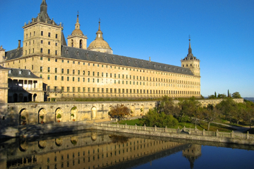 Madrid Super Saver: El Escorial Monastery, Valley of the Fallen and Panoramic Madrid Sightseeing Tour
