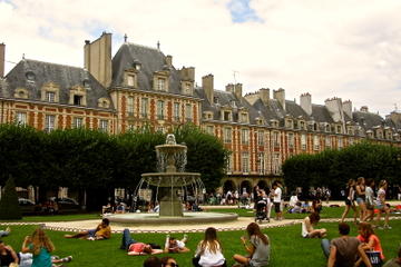 Marais Walking Tour in German
