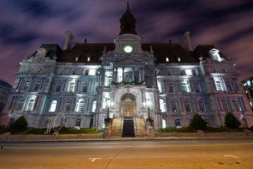 Montreal Evening Hop-On Hop-Off Tour and Casino Shuttle
