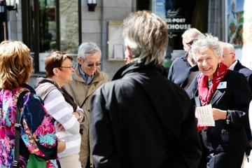 Montreal Shore Excursion: Walking Tour of Old Montreal or Downtown Montreal