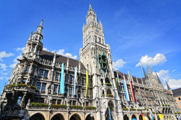 Munich Super Saver: Paulaner Brewery and Beer Tour plus Express Hop-On Hop-Off Tour
