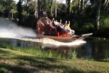 New Orleans Airboat and Mansion Tour with Transportation