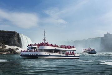 Niagara Falls Boat Tour: Voyage to the Falls