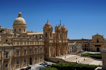 Noto and Marzamemi Day Trip from Taormina