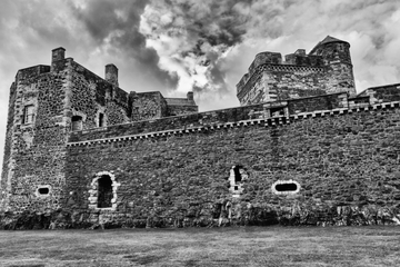 'Outlander' Filming Locations Tour from Linlithgow