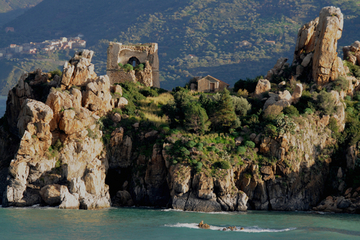 Palermo Shore Excursion: Private Day Trip to Cefalù
