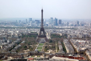 Paris Sightseeing Tour with Optional Cruise