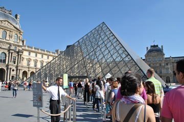 Paris Skip-the-Line Entrance Access to Louvre Museum