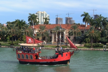 Pirates Adventures Sightseeing Tour from Miami