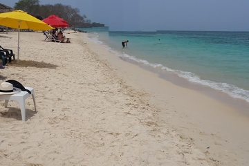 Playa Blanca and Baru Island Day Trip from Cartagena
