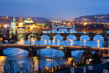 Prague City Tour by Bus With Optional Boat Tour, Charles Bridge Museum and Dinner