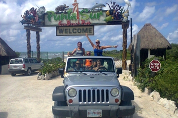 Private and Customizable Jeep Excursion in Cozumel