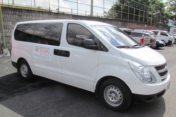 Private Arrival Transfer: Monseñor Óscar Arnulfo Romero International Airport to La Libertad