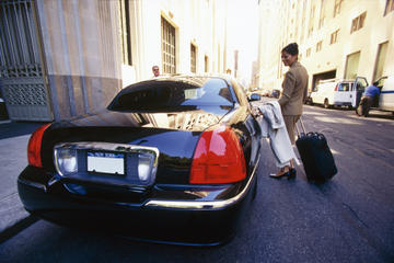 Private Arrival Transfer: Montreal Airport to Mont Tremblant Hotels