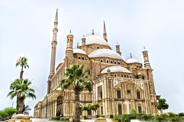 Private Day Tour: Discover Coptic and Islamic Cairo
