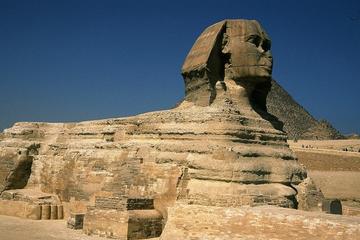 Private Day Trip with Guide to Giza Pyramids, Saqqara and Memphis from Cairo