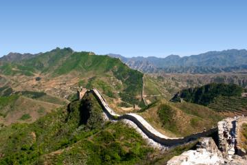 Private Full-Day Gubeikou to Jinshanling Great Wall Hiking Tour