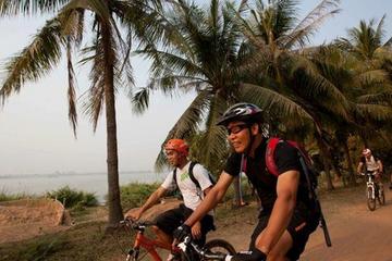Private Koh Dach Bike Tour from Phnom Penh