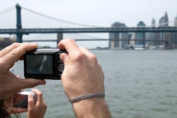 Private New York Sightseeing Tour with Driver-Guide and Vehicle
