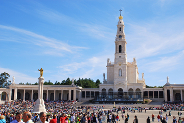 Private Tour from Lisbon: Fátima Óbidos