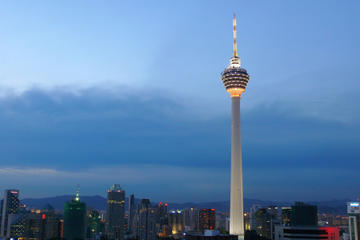 Private Tour: KL Tower Revolving Restaurant Buffet Dinner and Central Market Night Tour