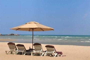 Private Tour: Kuantan City Tour and Cherating Village