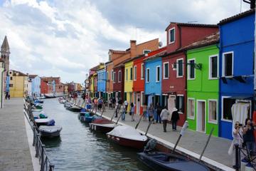 Private Tour: Murano, Burano and Torcello Half-Day Tour
