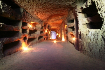 Private Tour: Rome's Jewish Catacombs