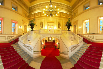 Private Vienna New Years Dinner With Private Butler at Palais Auersperg Including Limousine Service