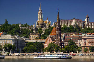 Private Walking Tour: Budapest Castle District